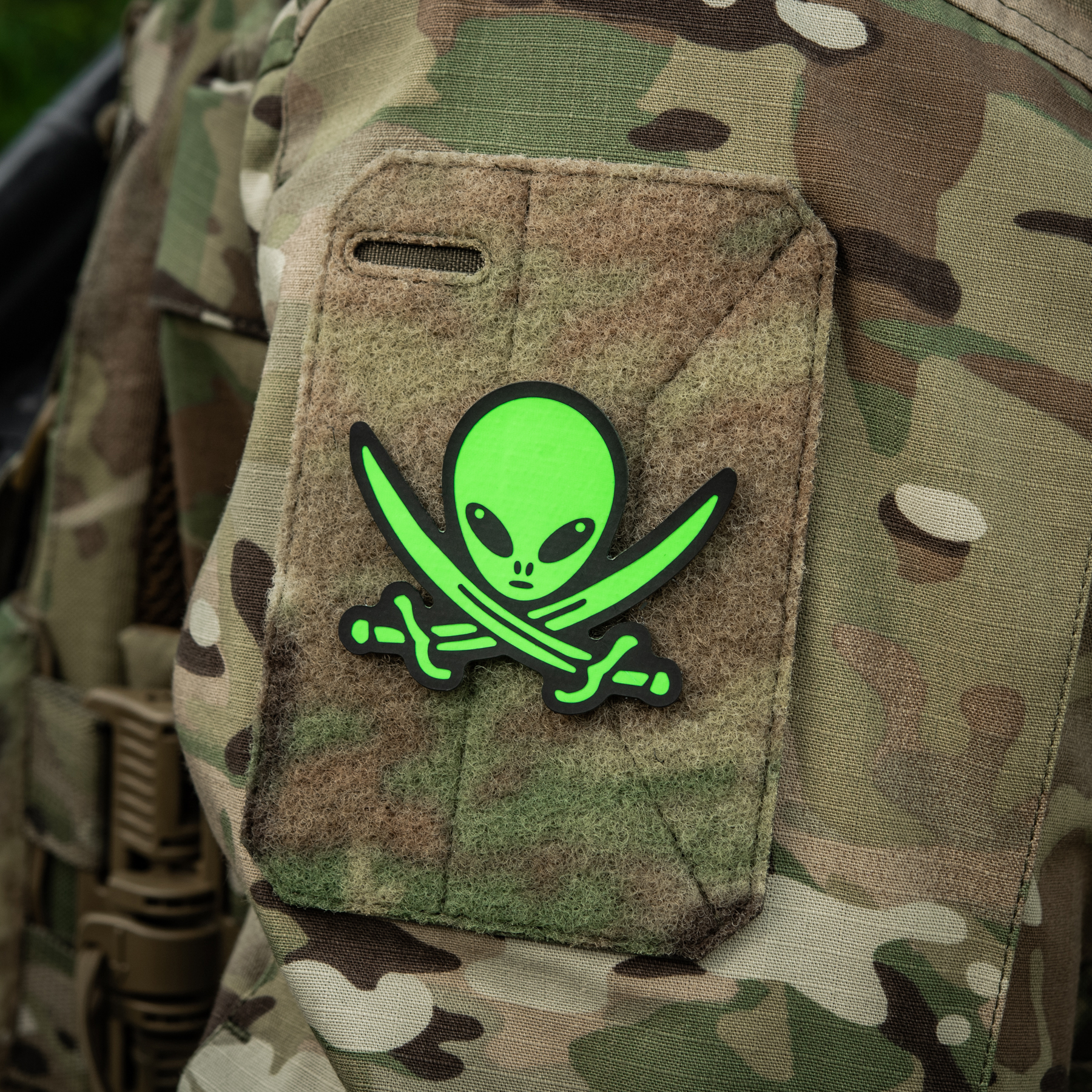 M-Tac нашивка НЛО оператор GID Black/Green — 11
