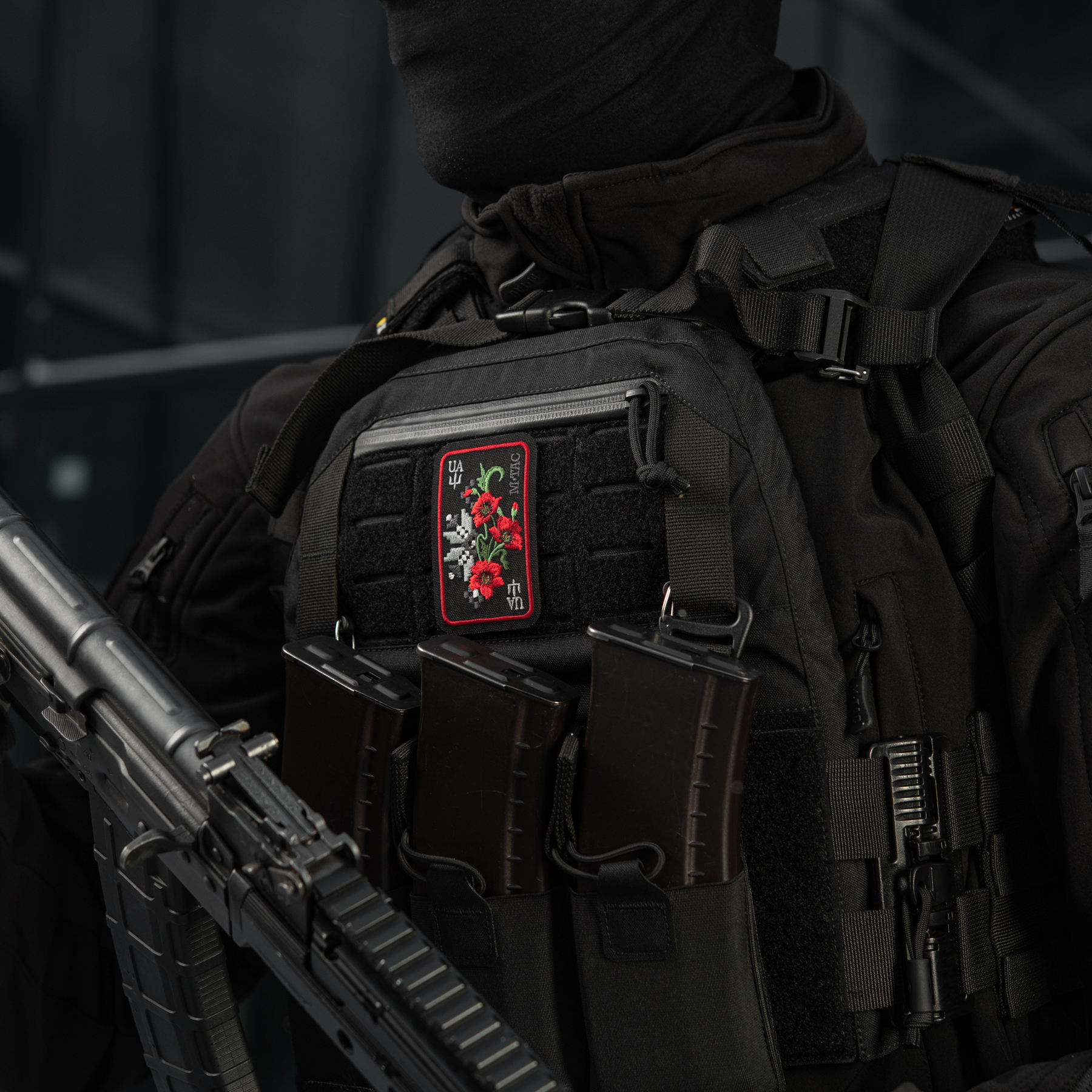 M-Tac нашивка Орнамент Мак (вышивка) Black/Red — 3