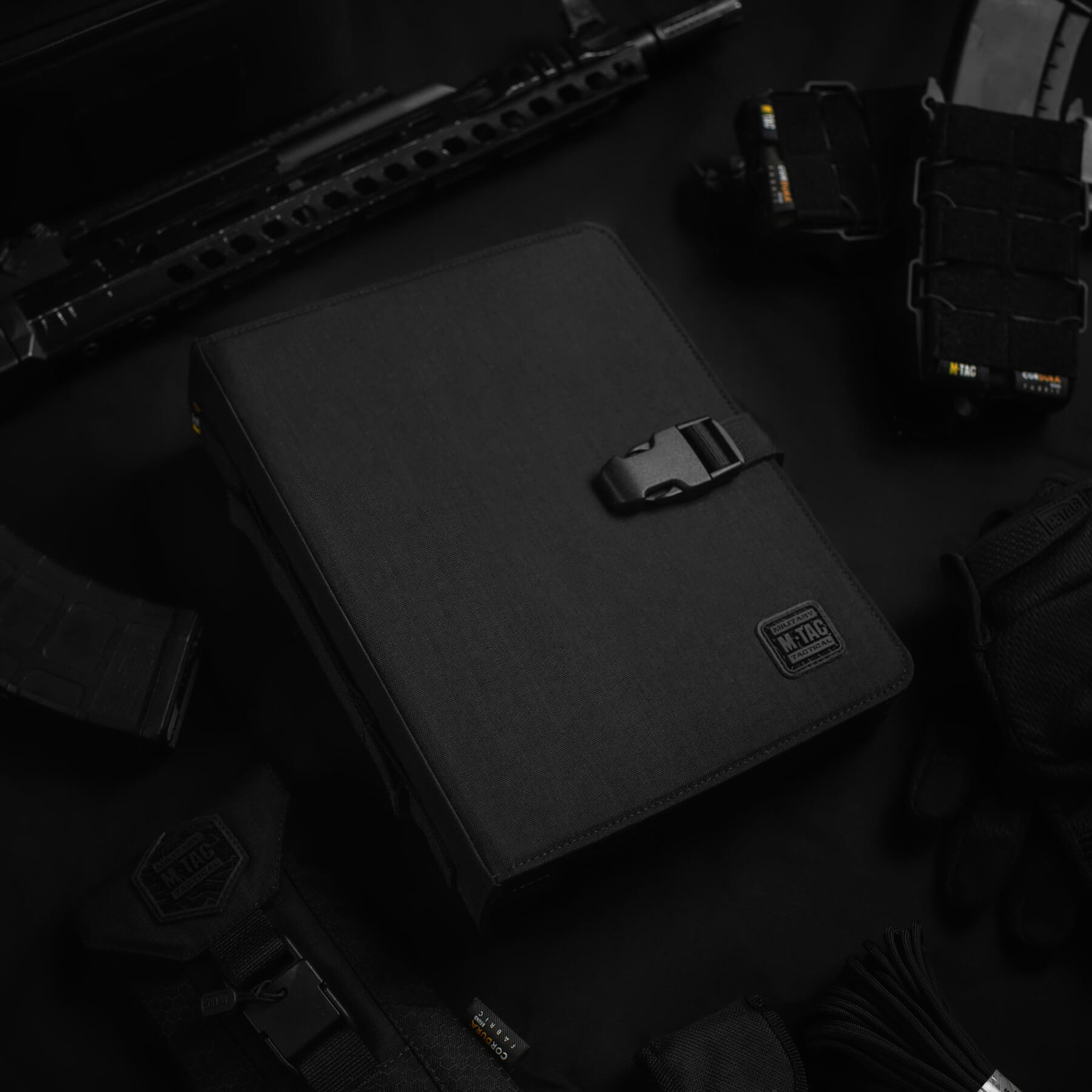 M-Tac альбом Patch Book Elite Black — 16