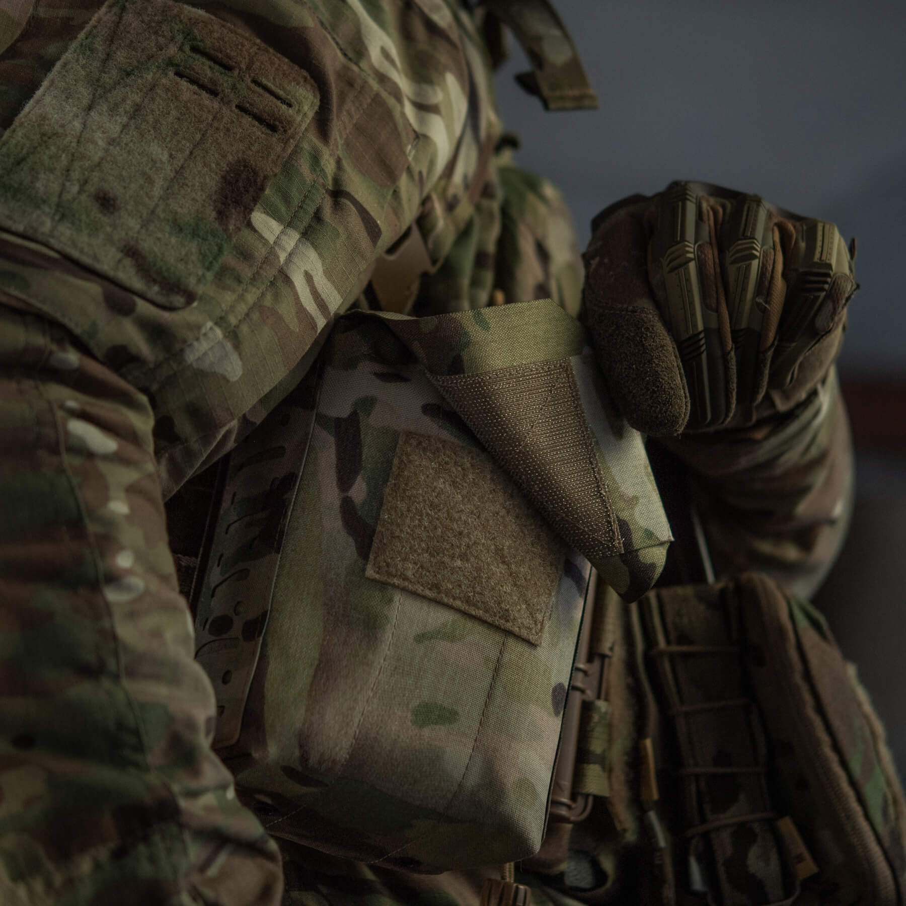 M-Tac подсумок медицинский вертикальный Large Gen.II Elite Multicam — 23