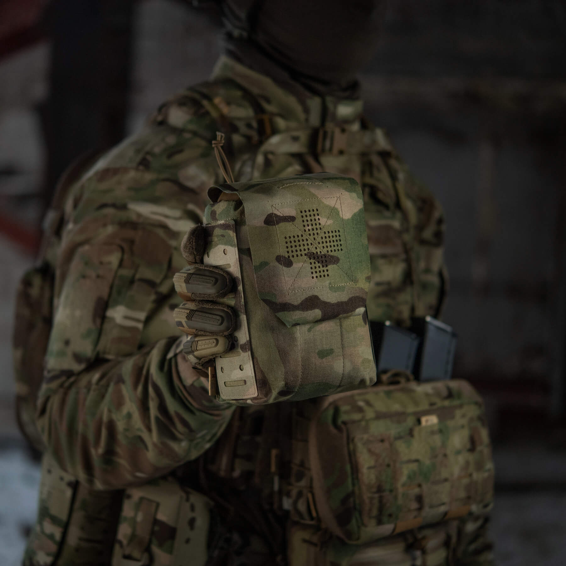 M-Tac подсумок медицинский вертикальный Large Gen.II Elite Multicam — 9