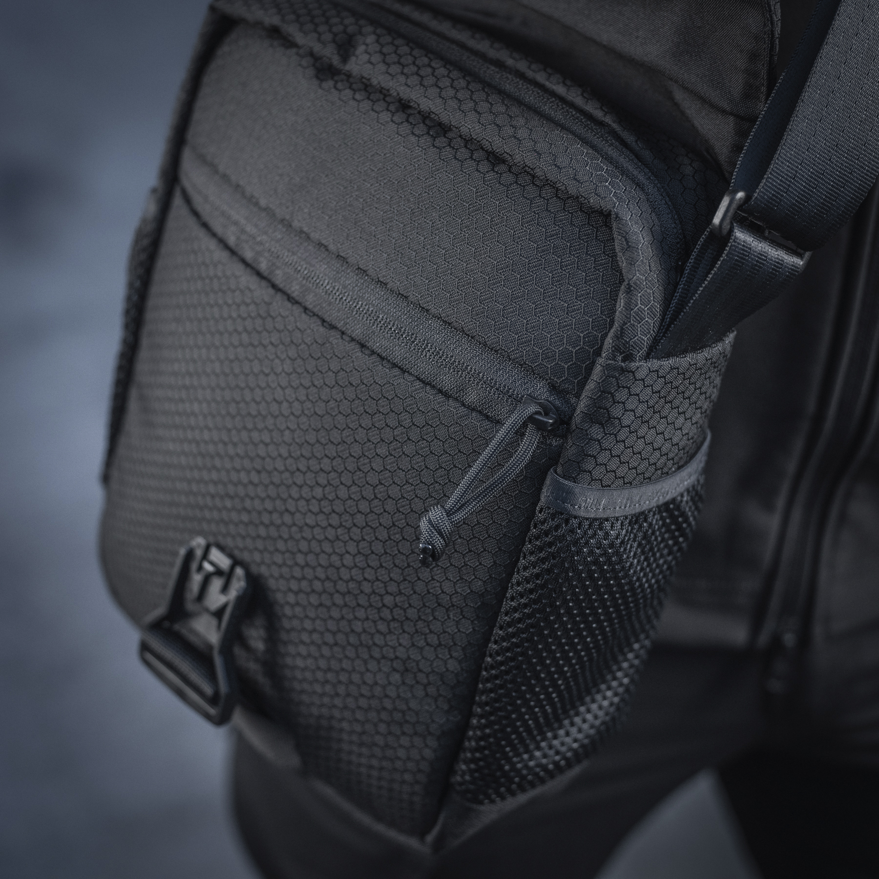M-Tac сумка Satellite Magnet Bag Gen.II Elite Hex Black — 16