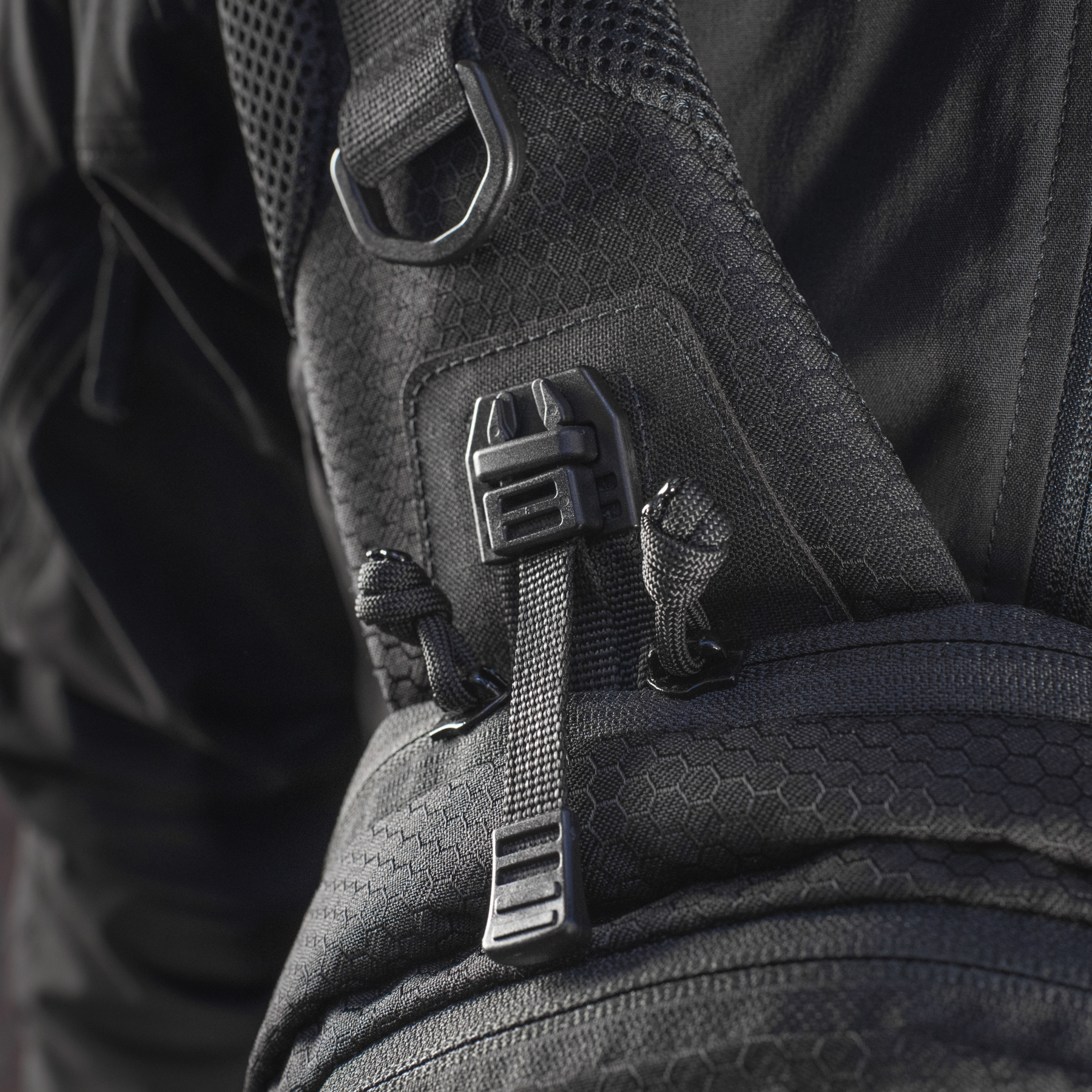 M-Tac сумка Buckler Bag Elite Hex Black — 14