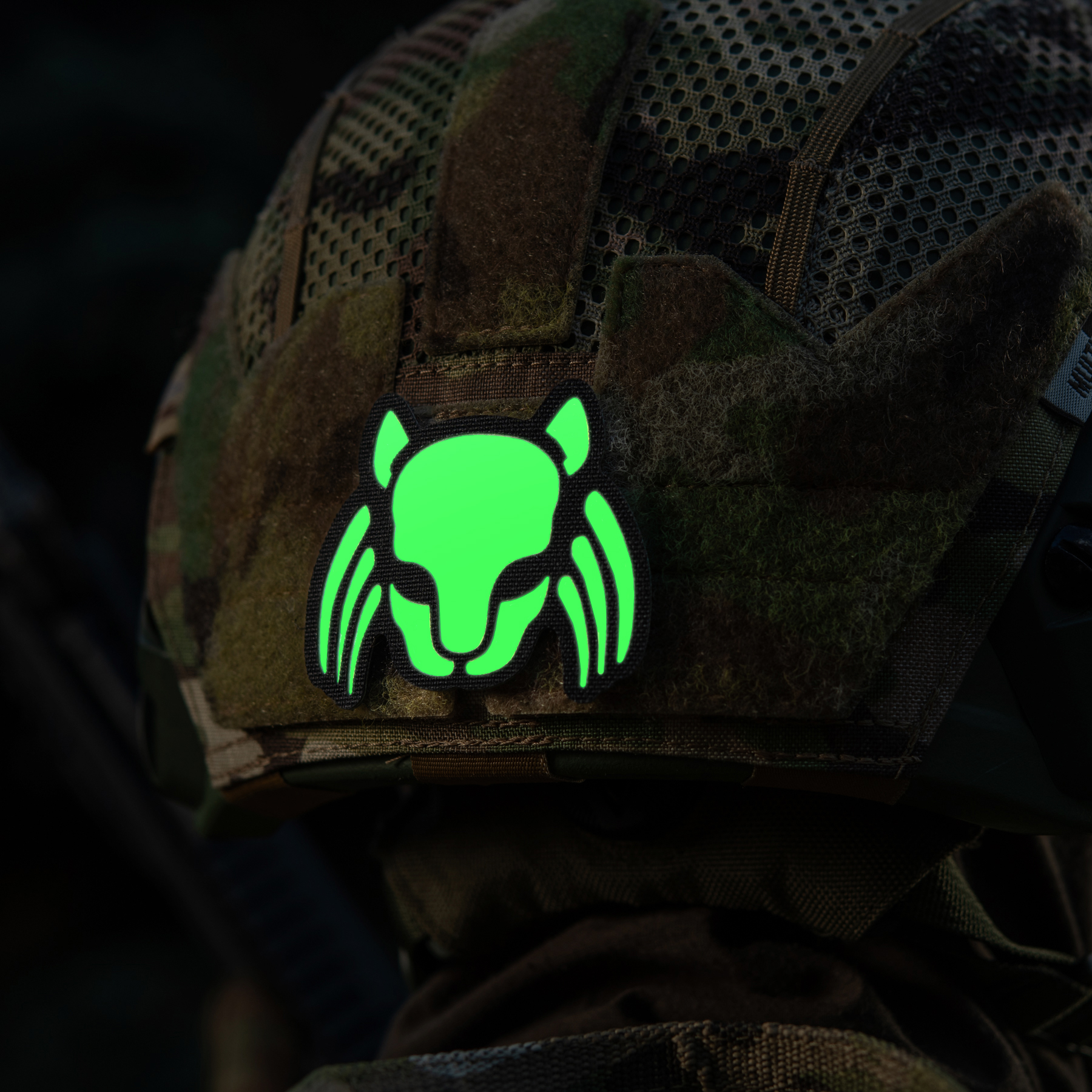 M-Tac нашивка Cat Predator Black/GID — 9