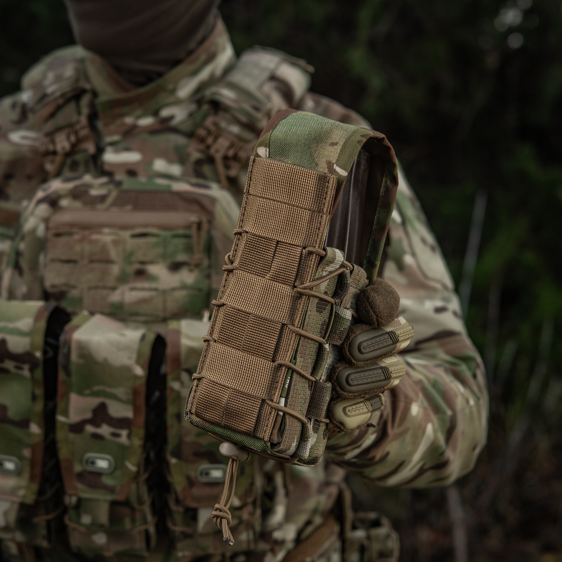 M-Tac подсумок для АК двойной с клапаном Gen.3 Multicam — 23