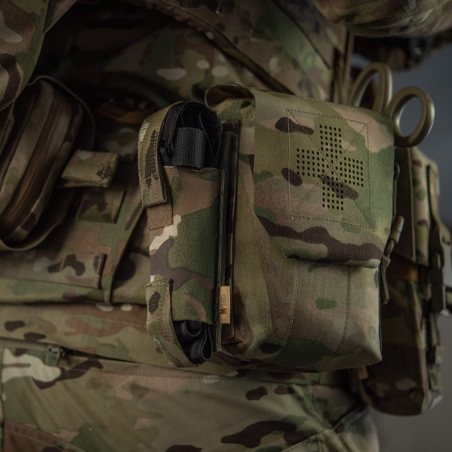 M-Tac подсумок медицинский вертикальный Large Gen.II Elite Multicam — 17