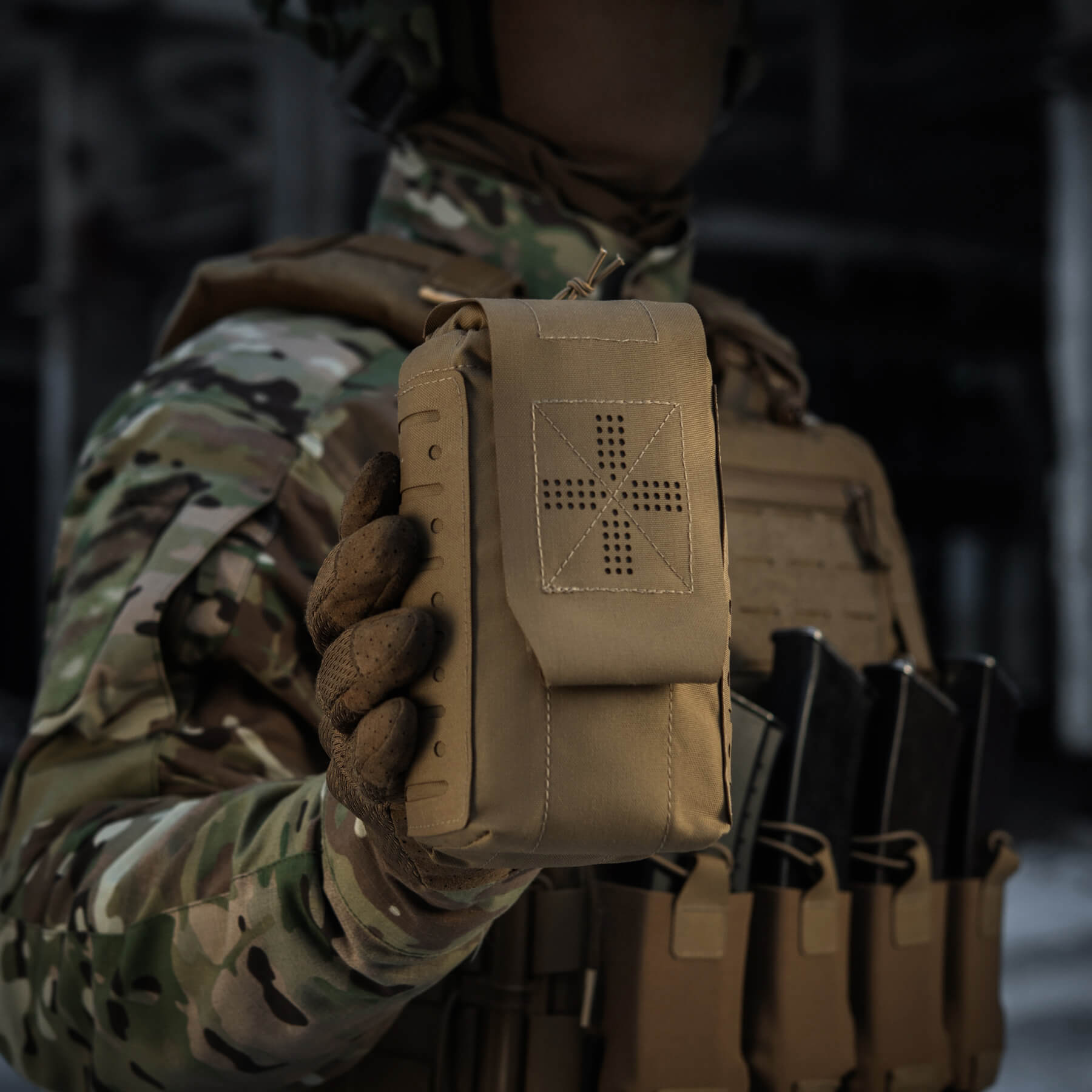 M-Tac подсумок медицинский вертикальный Small Gen.II Elite Coyote — 10