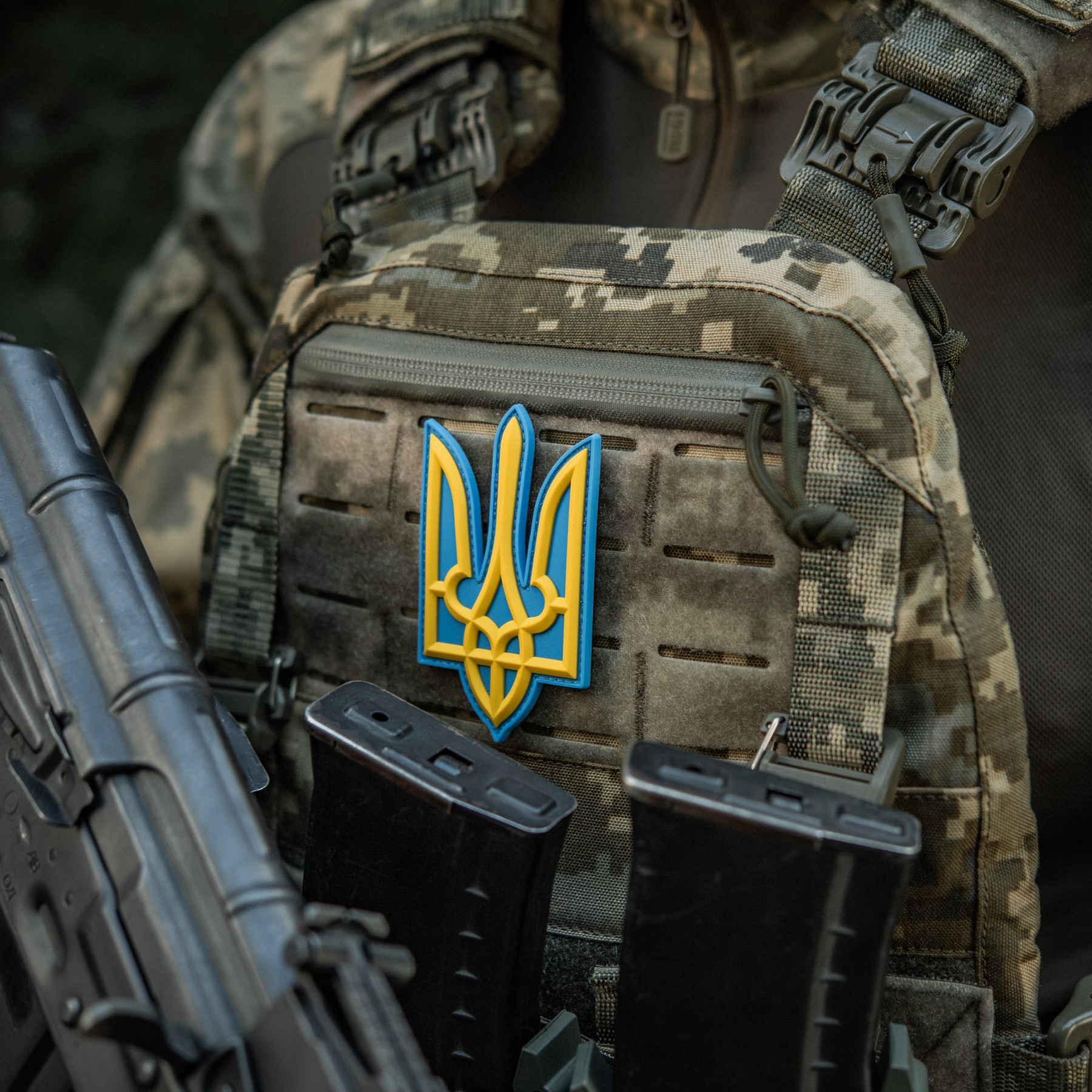 Нашивка Тризуб PVC великий кольоровий — 4