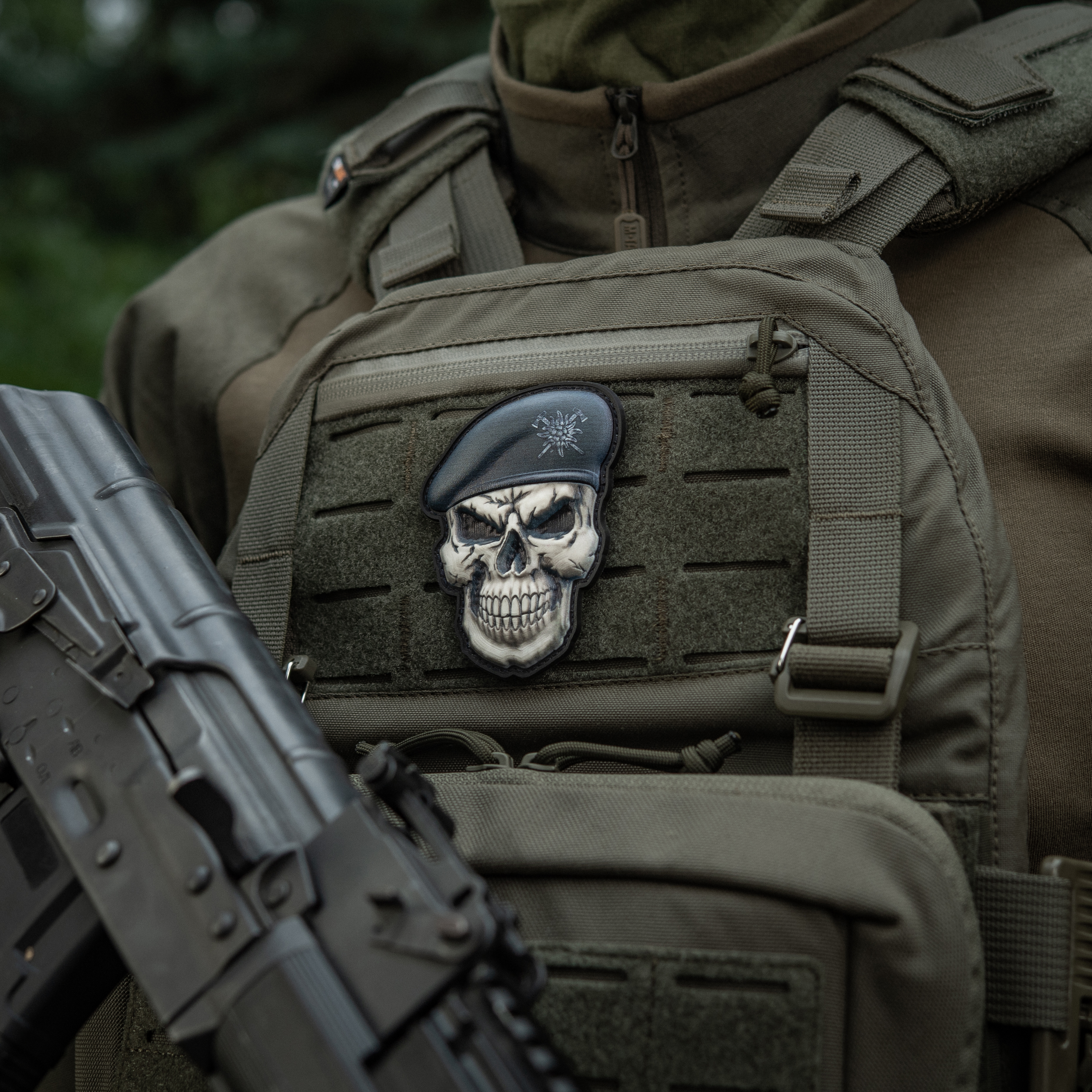 Нашивка Череп у береті (Гірська піхота) — 5