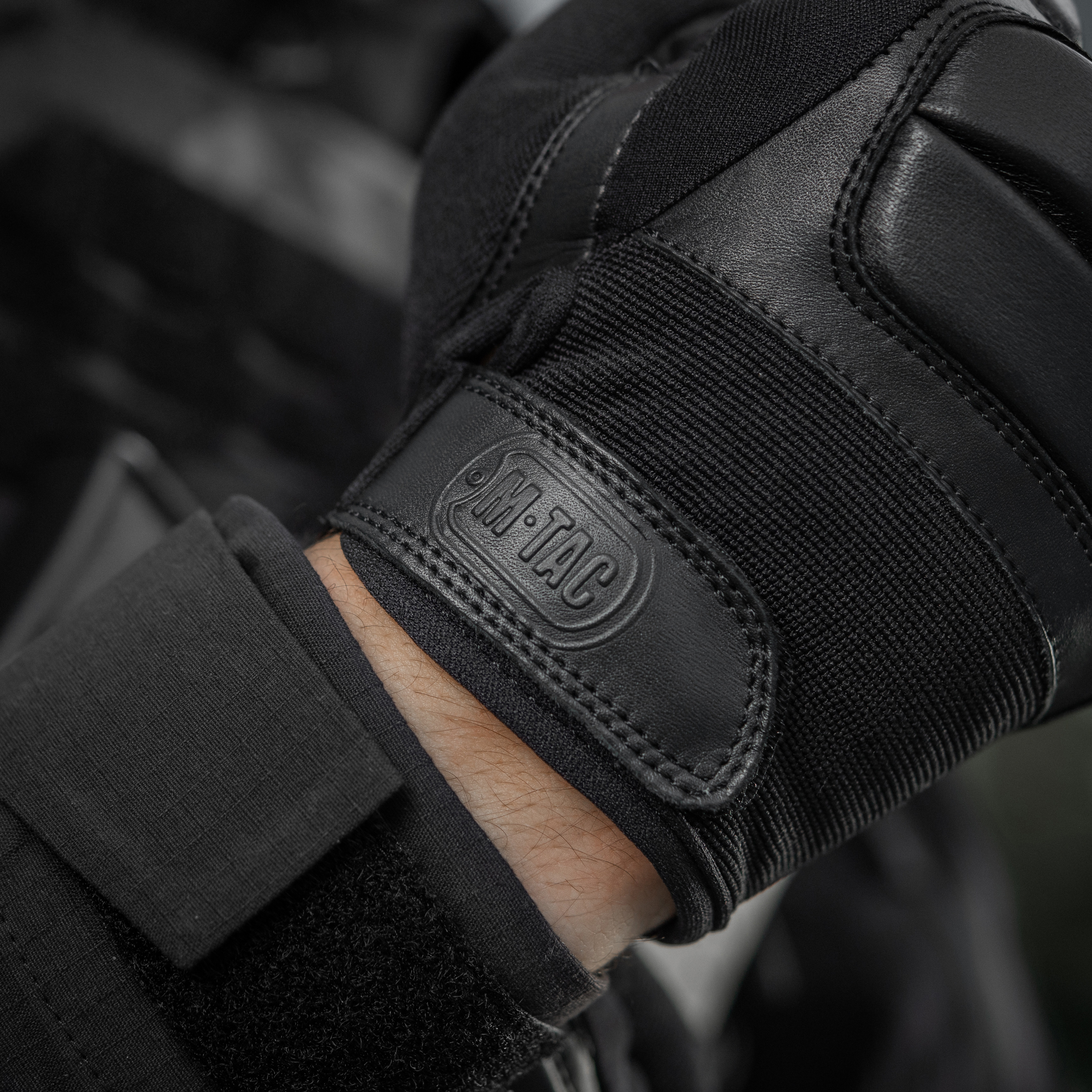 M-Tac перчатки Assault Mk.2 Black — 12