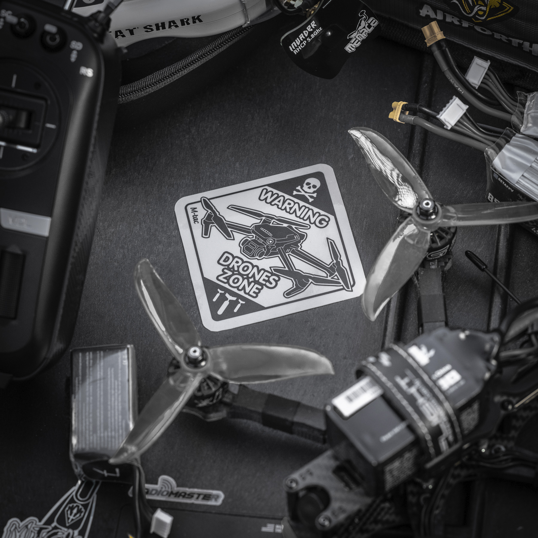 M-Tac наклейка Drones Zone светоотражающая Small Black — 9