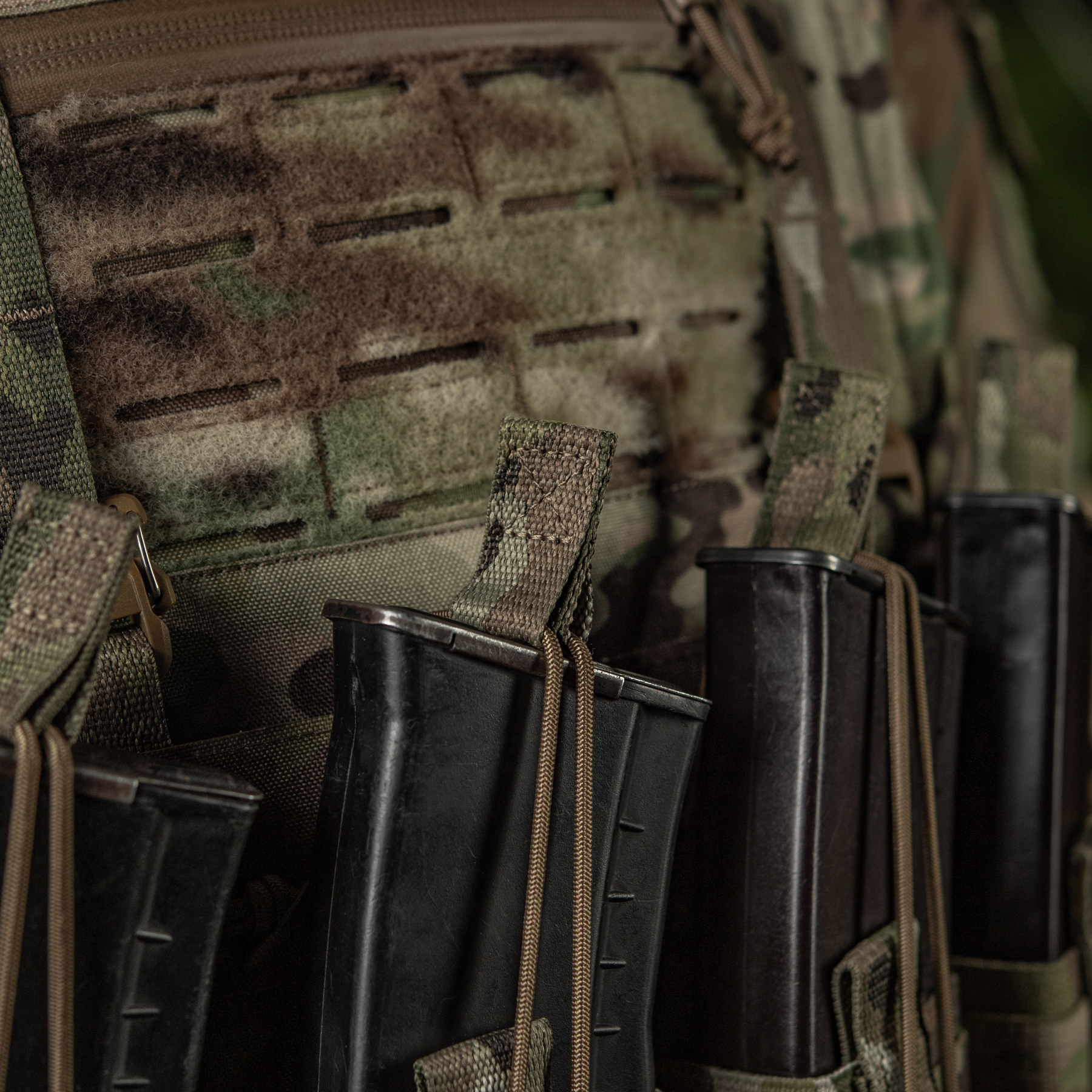 M-Tac передняя панель для чехла бронежилета Sturm на 4 магазина Multicam — 15
