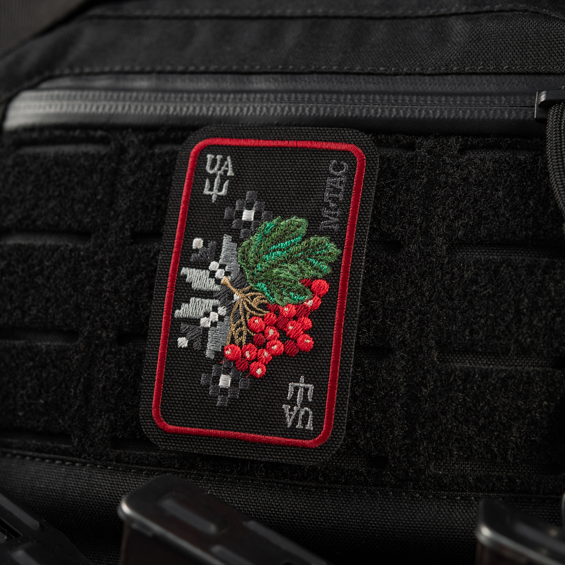 M-Tac нашивка Орнамент Калина (вышивка) Black/Red — 5