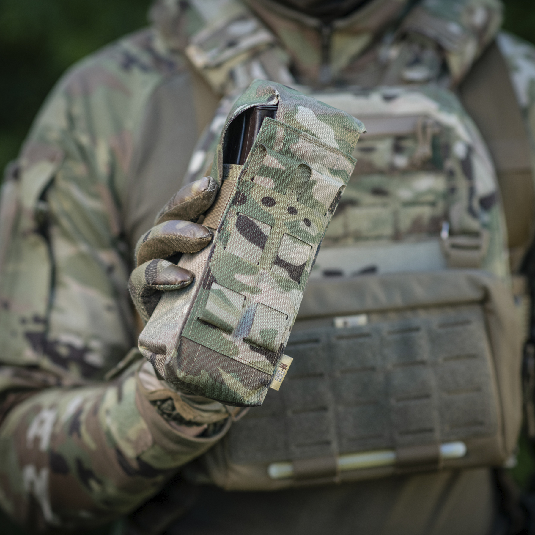 M-Tac подсумок на два магазина закрытый Fastex Multicam — 16