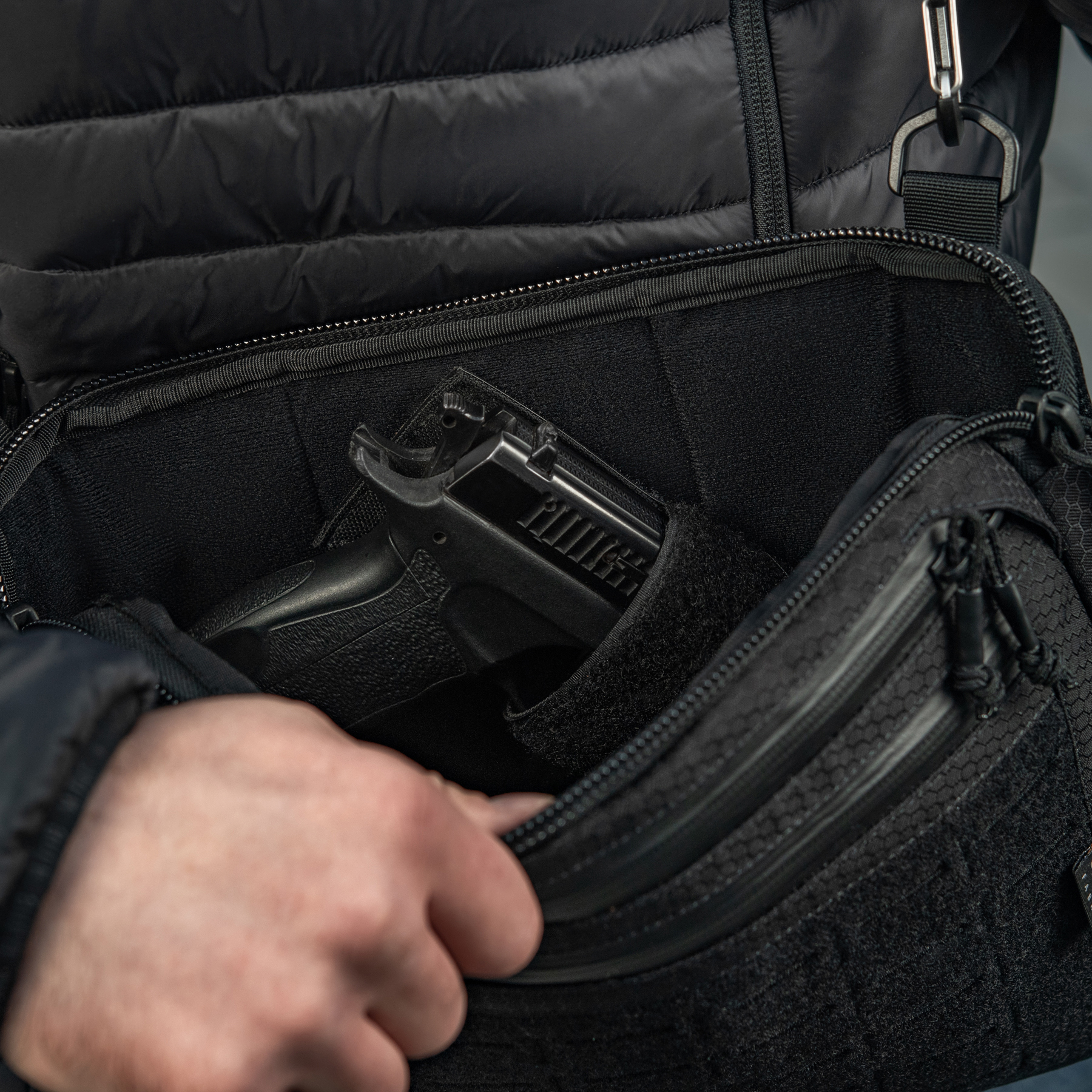 M-Tac сумка Admin Bag Large Elite с липучкой Hex Black — 33