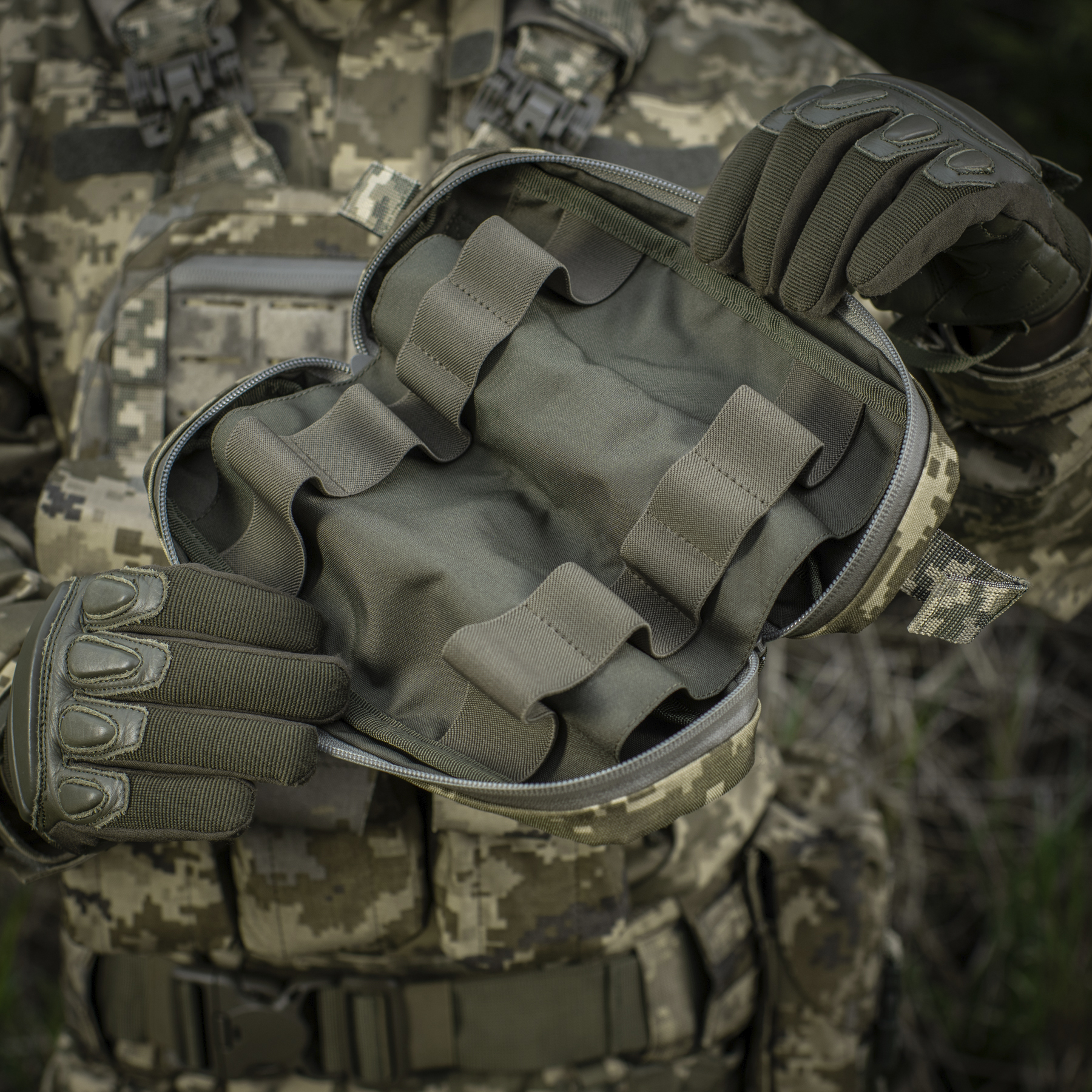 M-Tac подсумок медицинский горизонтальный ROLL Elite MM14 — 25