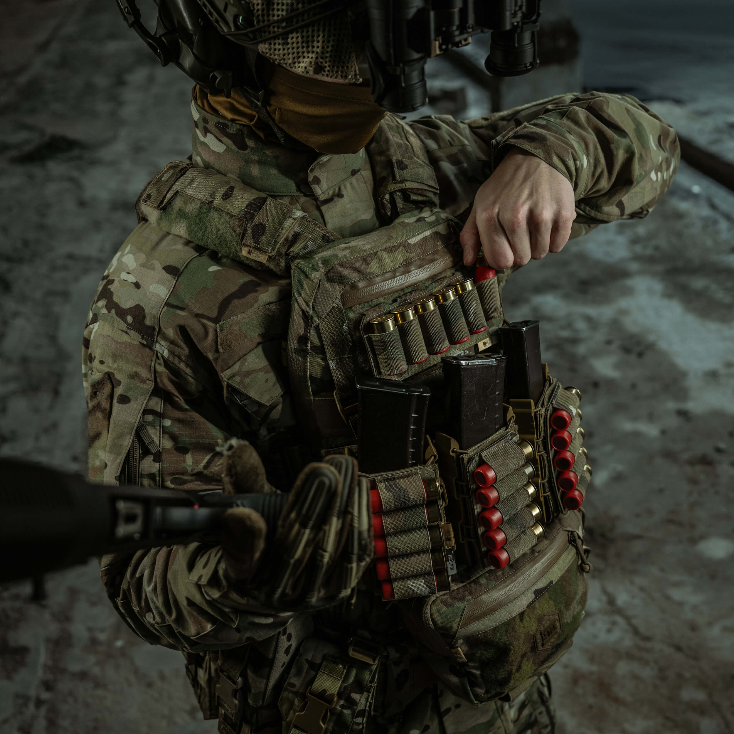 M-Tac подсумок для патронов 12 калибра горизонтальный Laser Cut Multicam — 18
