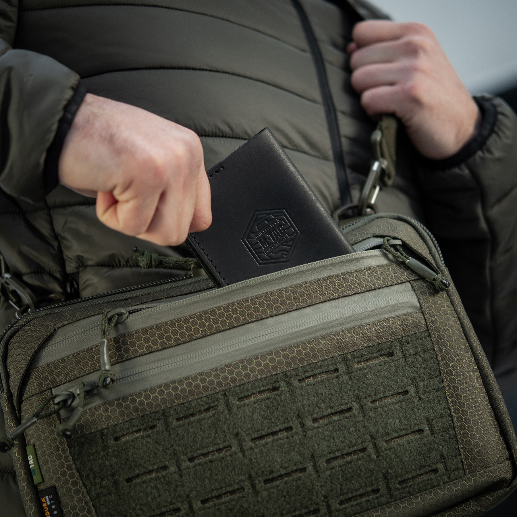 M-Tac сумка Admin Bag Medium Elite с липучкой Hex Ranger Green — 28