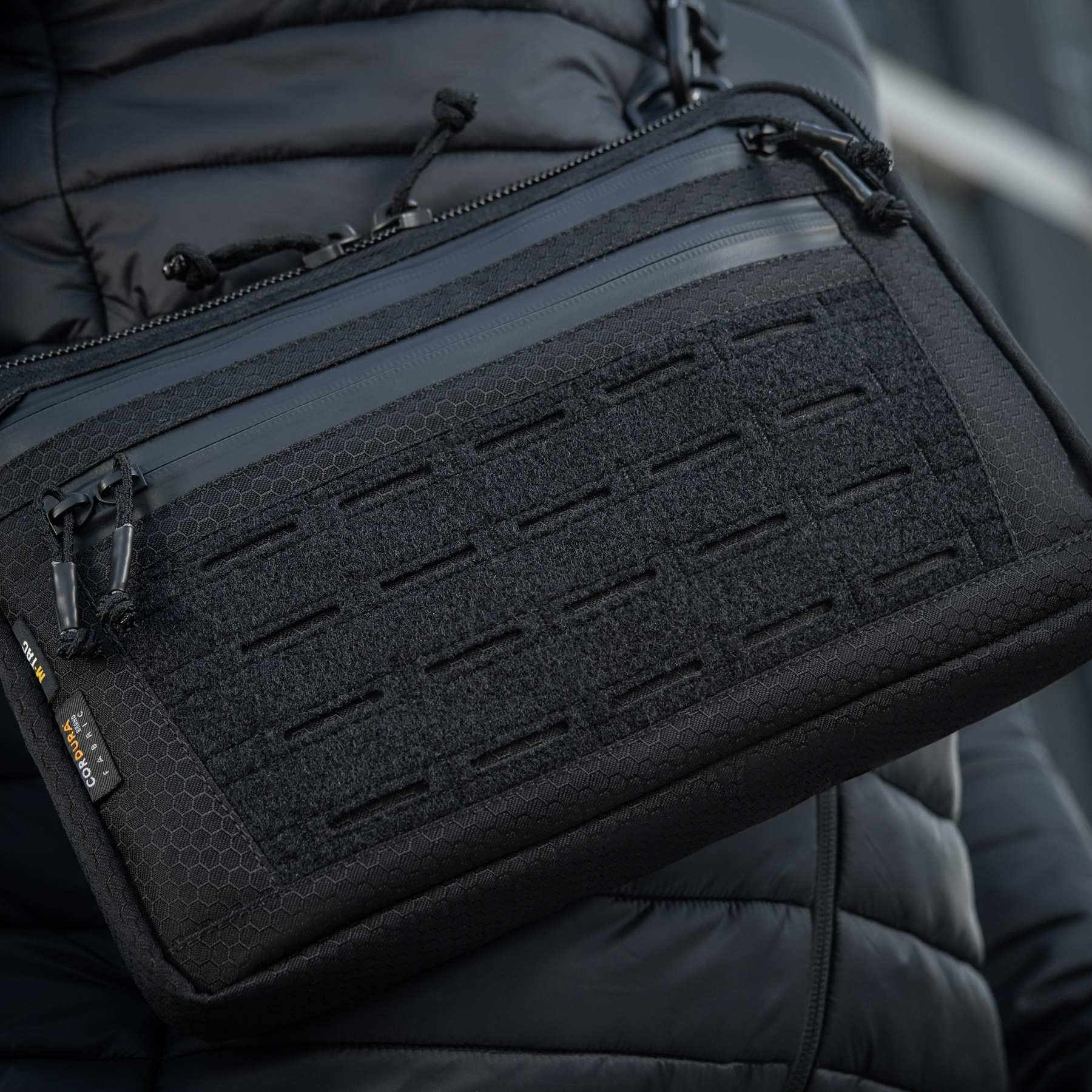 M-Tac сумка Admin Bag Medium Elite с липучкой Hex Black — 17