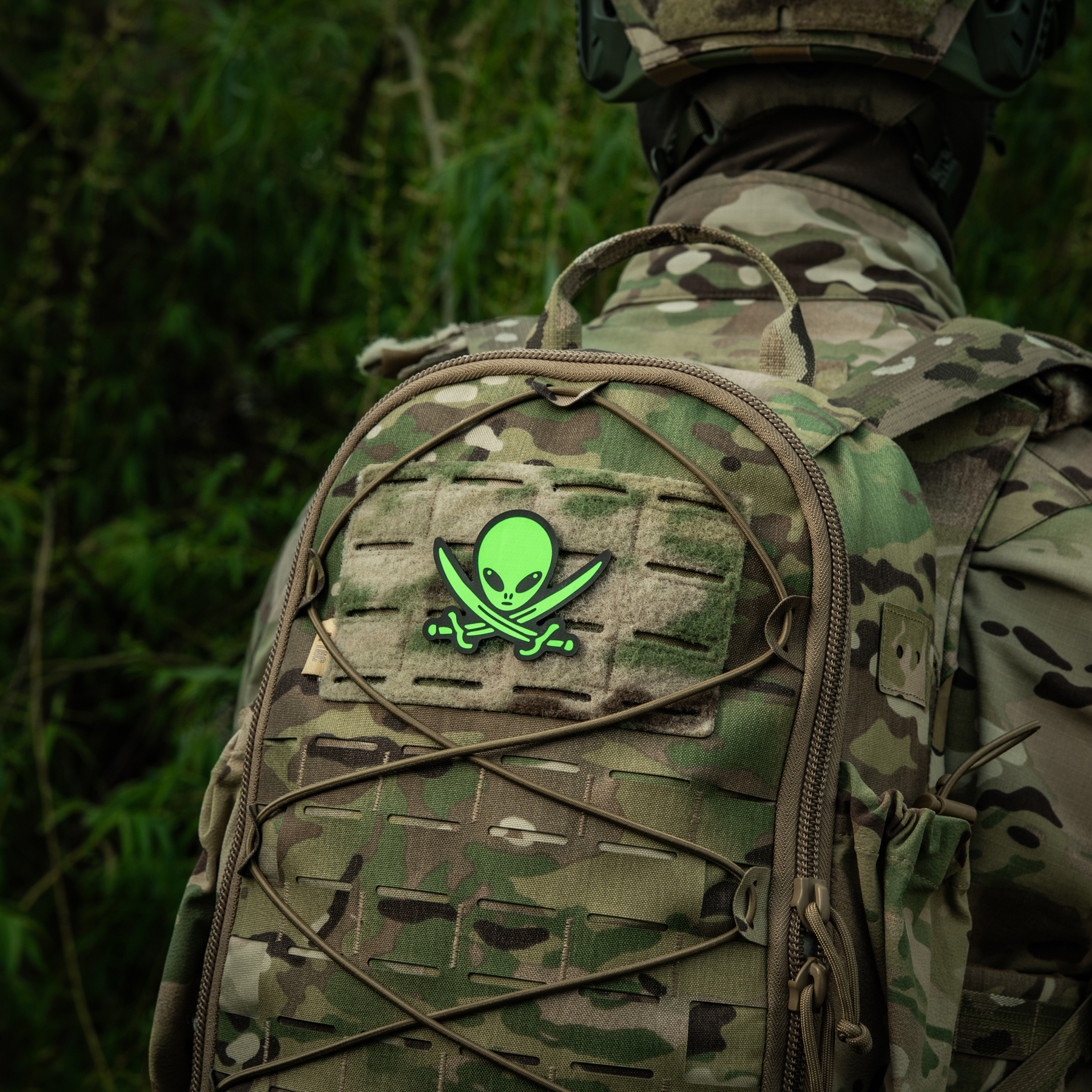 M-Tac нашивка НЛО оператор GID Black/Green — 12