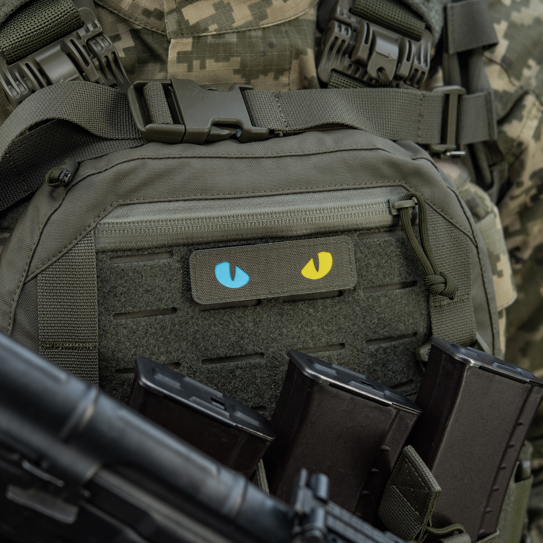 M-Tac нашивка Cat Eyes Laser Cut Ranger Green/Yellow/Blue/GID — 9