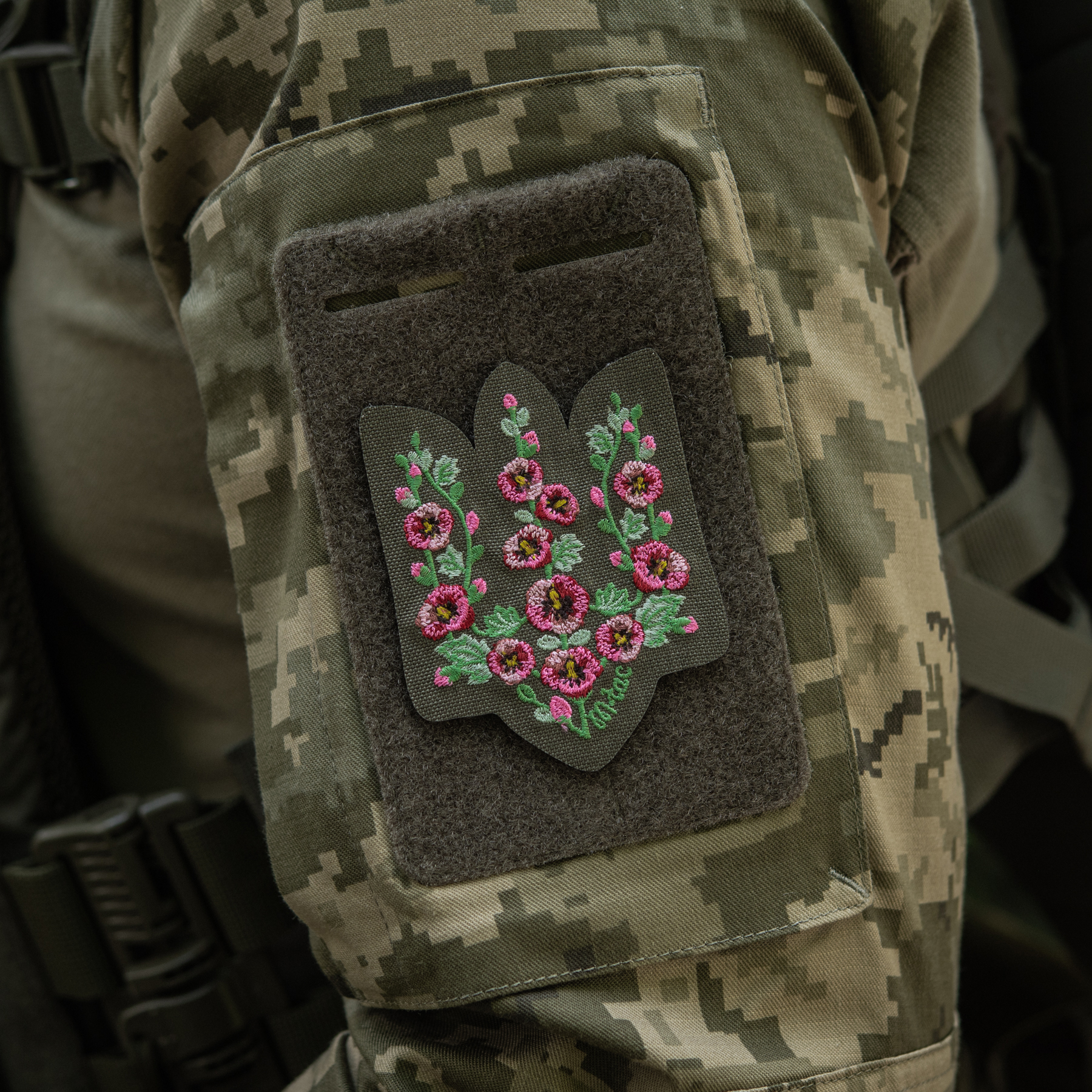 M-Tac нашивка Тризуб рожеві Мальви (вишивка) Ranger Green — 12