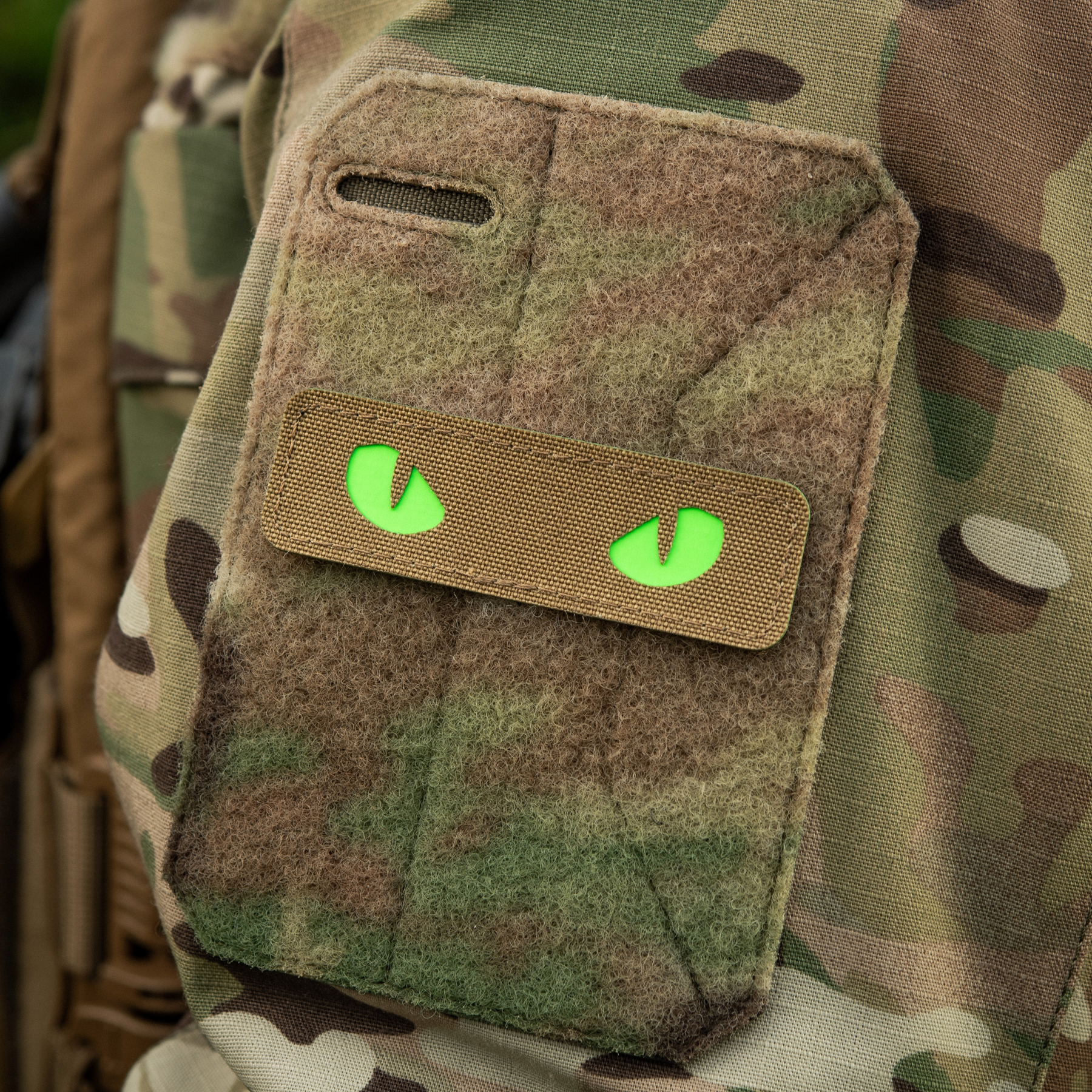 M-Tac нашивка Cat Eyes Laser Cut Coyote/Green/GID — 15