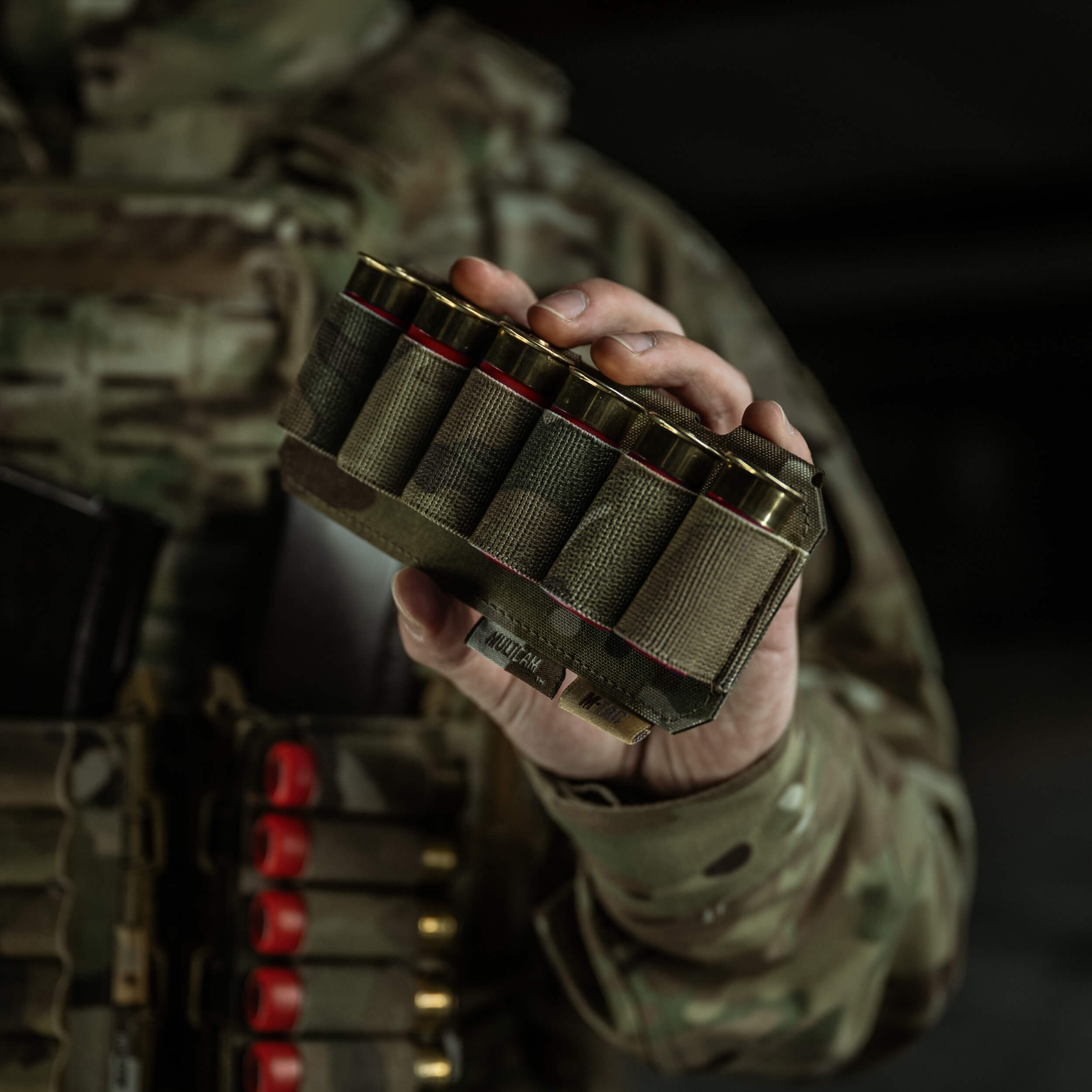 M-Tac подсумок для патронов 12 калибра горизонтальный Laser Cut Multicam — 25