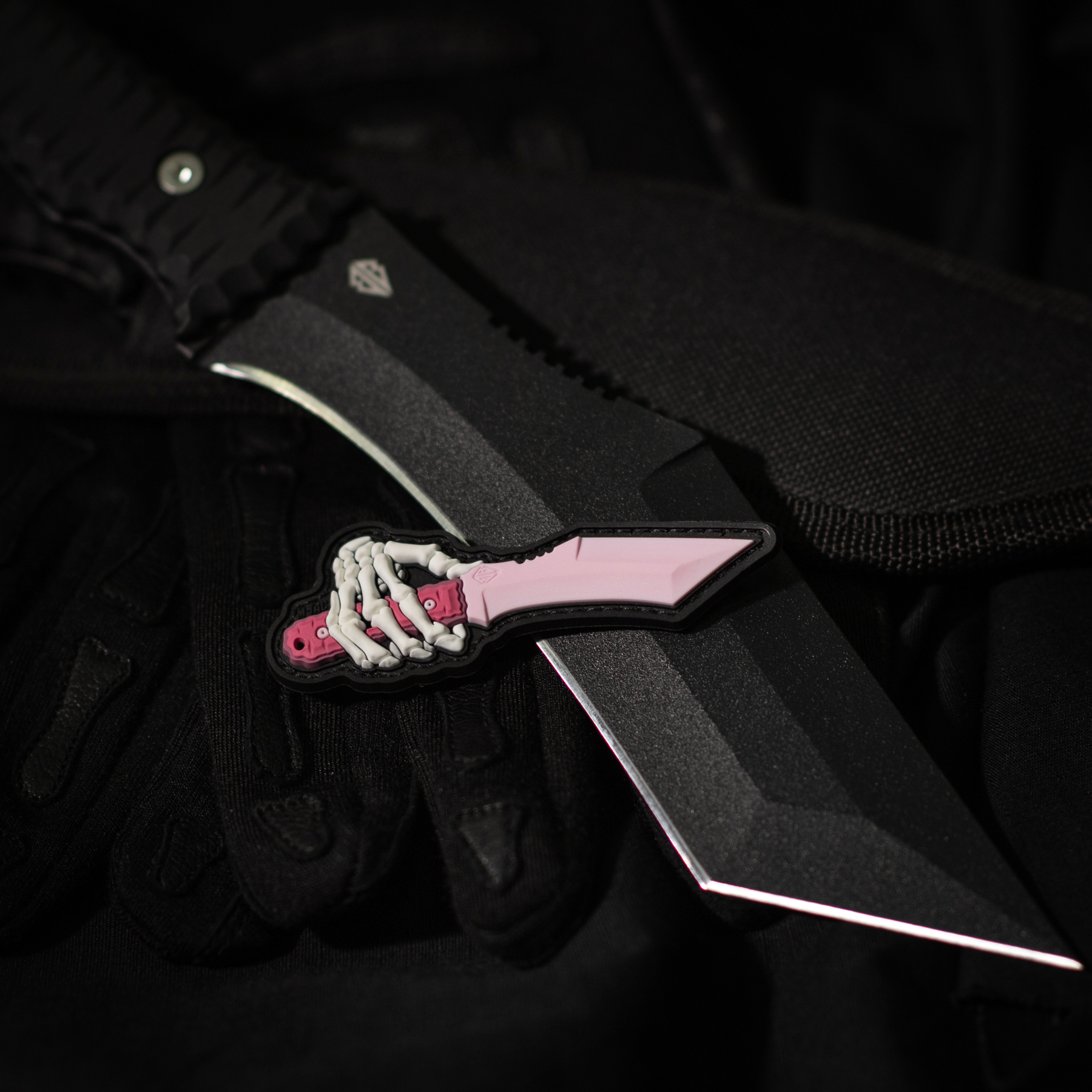 M-Tac нашивка Skeleton Knife PVC Pink — 12