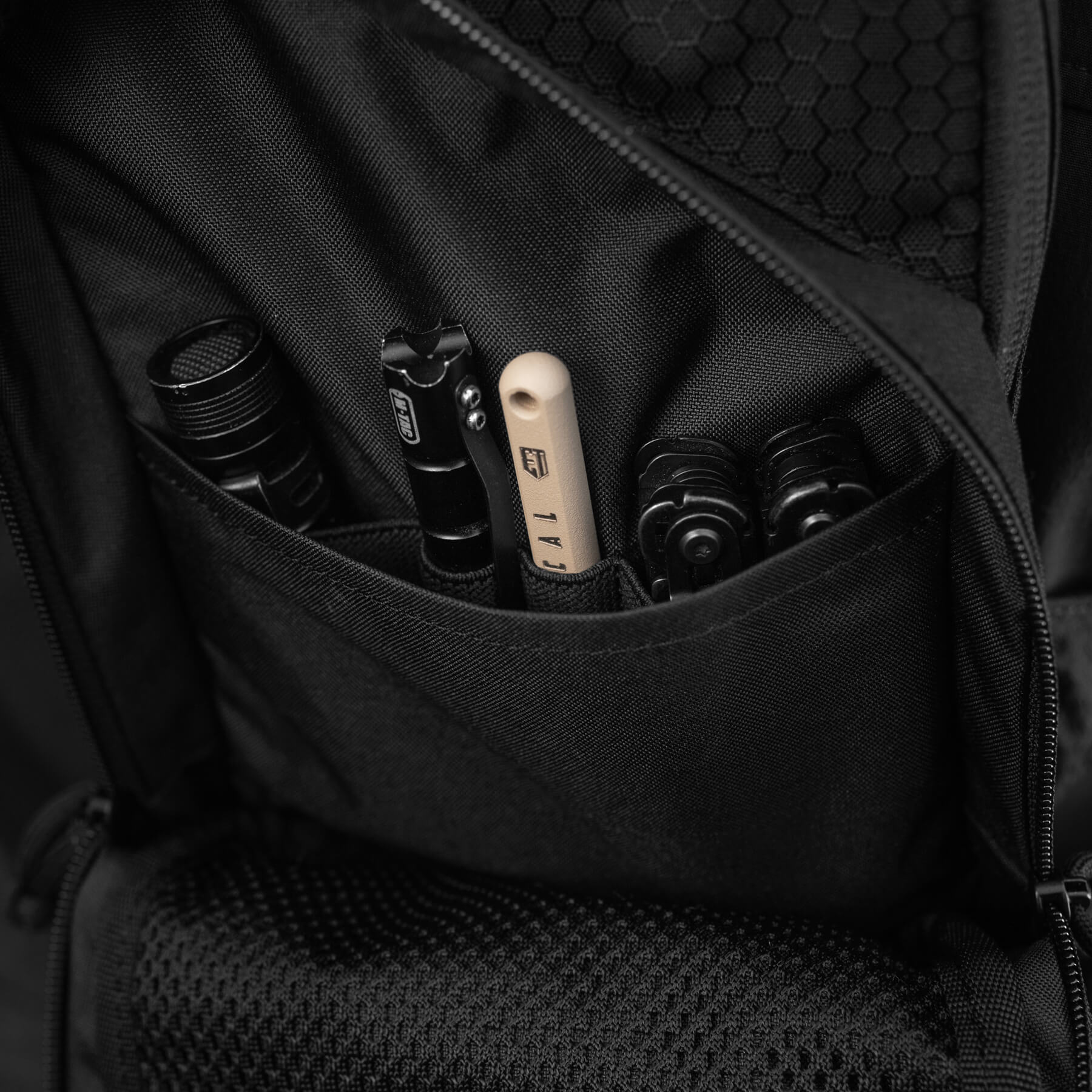 M-Tac сумка Sling Pistol Bag Hex Black — 34