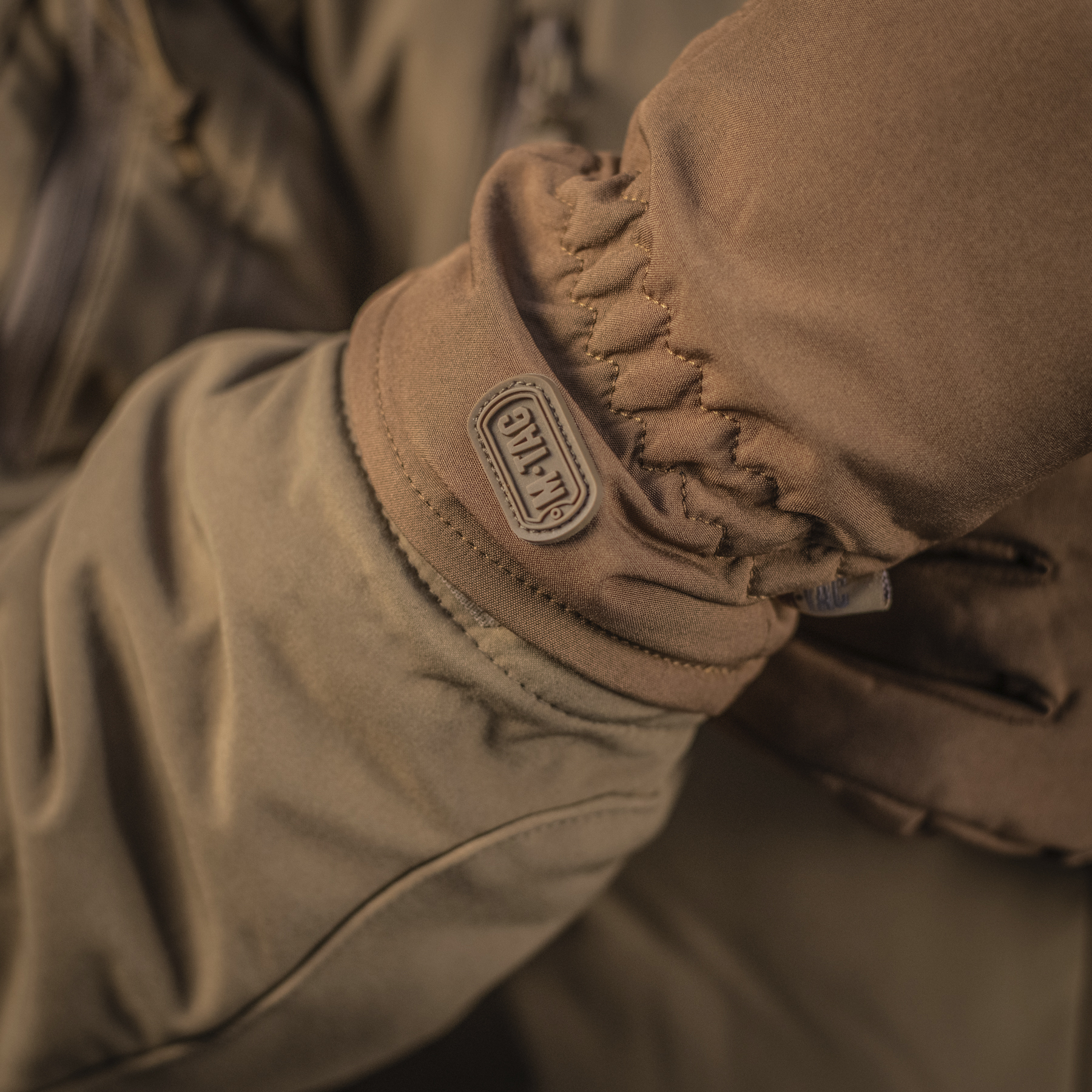 M-Tac перчатки демисезонные Soft Shell Coyote — 20