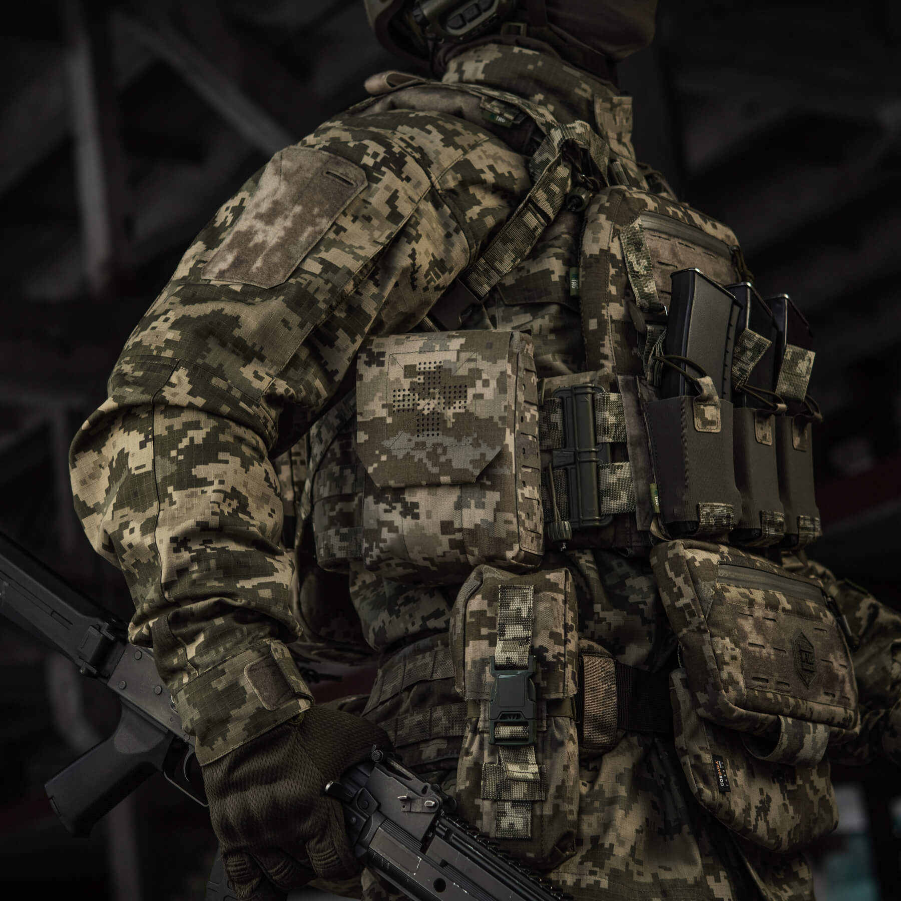 M-Tac подсумок медицинский вертикальный Large Gen.II Elite MM14 — 19