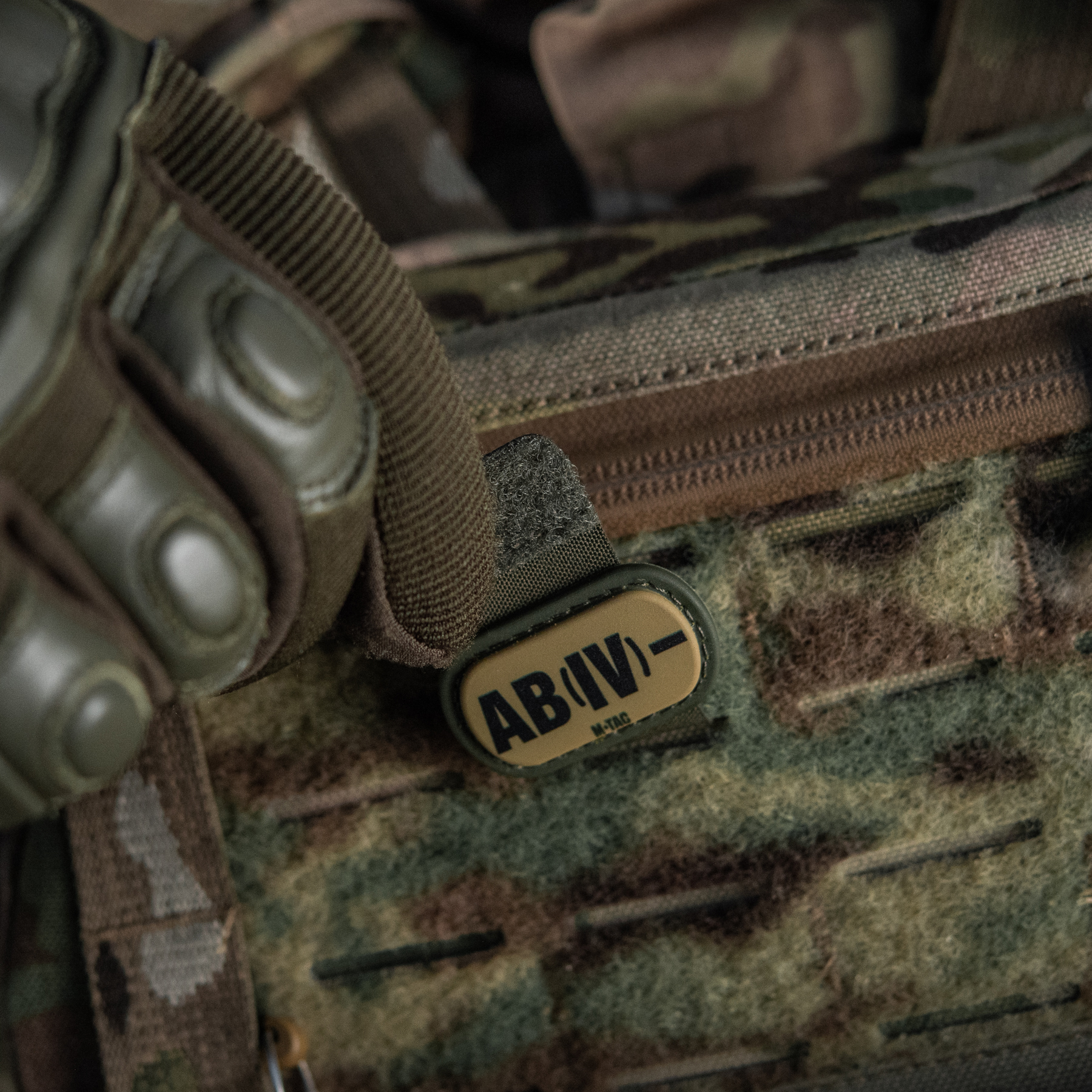 M-Tac MOLLE Patch группа крови AB (IV) - PVC Ranger Green — 10