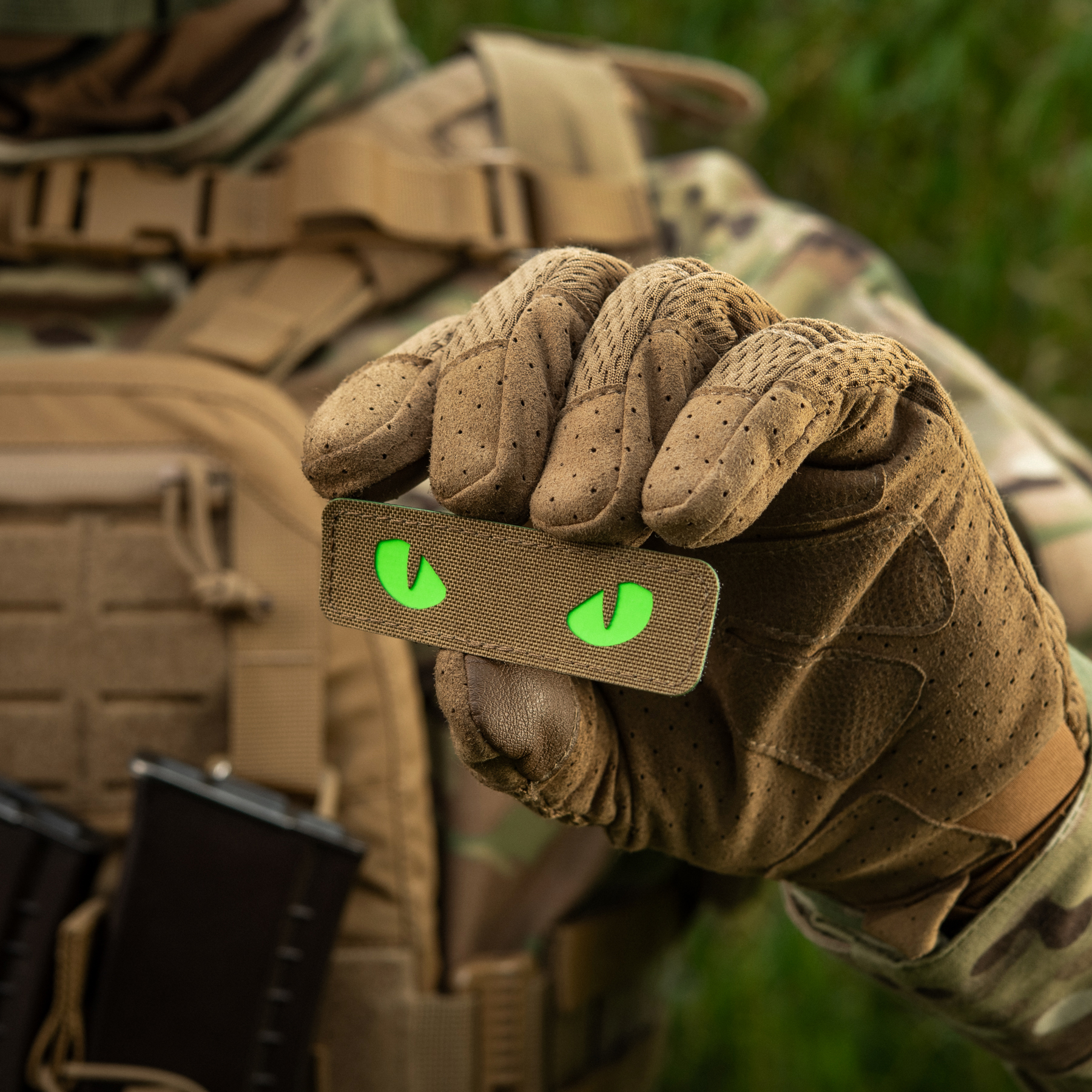 M-Tac нашивка Cat Eyes Laser Cut Coyote/Green/GID — 12