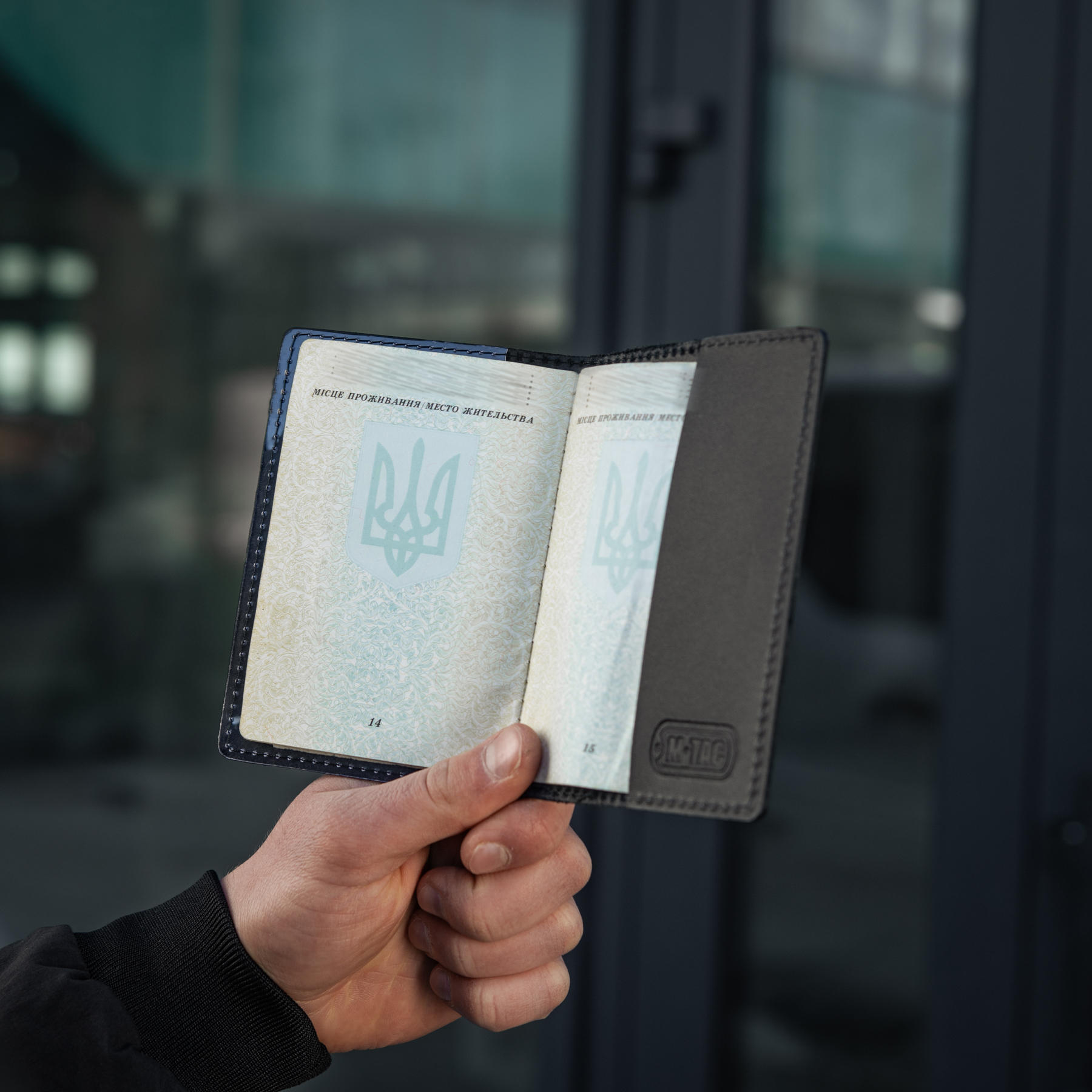 M-Tac обложка паспорта Украины красная калина — 13
